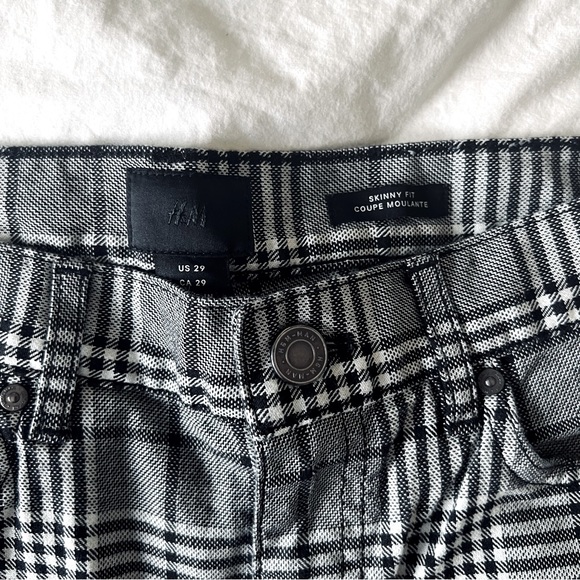 H&M Skinny Fit Pants Grey Lined White & Black - Picture 5 of 7